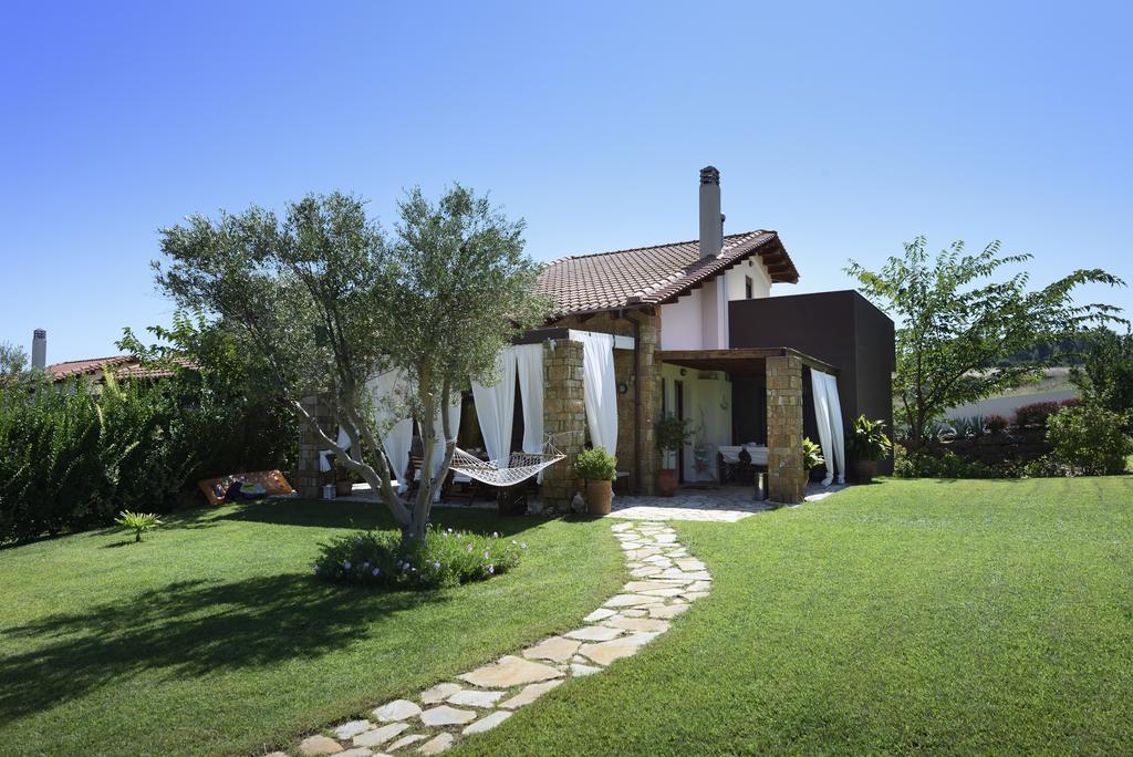 Beautiful Sani Villa エクステリア 写真